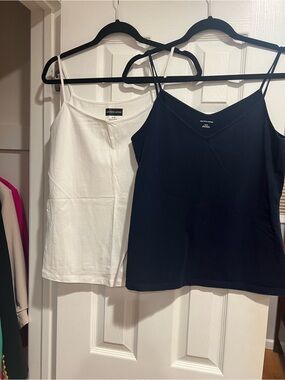 Saks Fifth Avenue Two-Pack V-Neck Cami Tanks in White & Navy